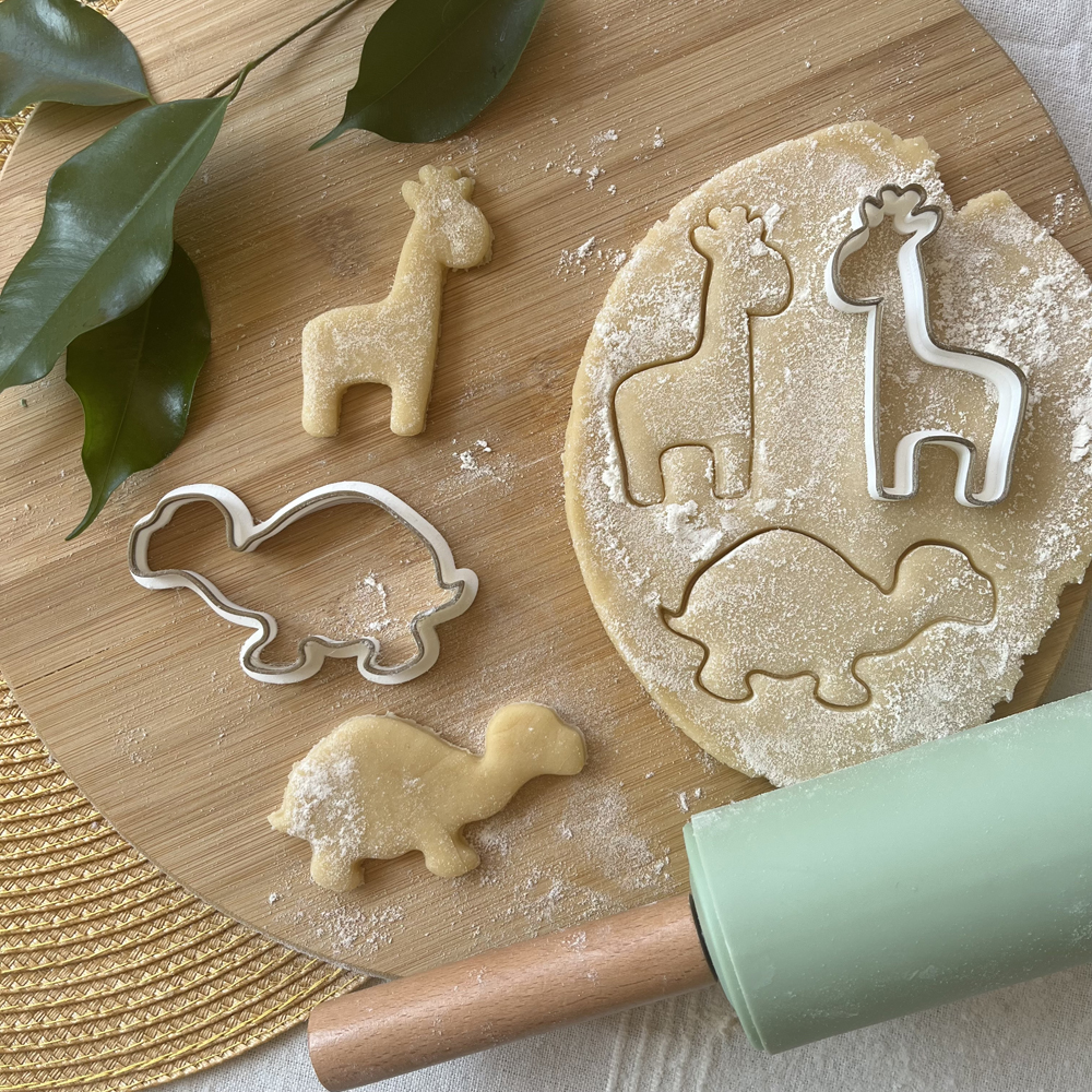 Simple cookie cutters
