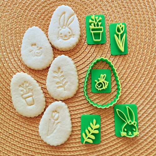 Egg cookiecutter with stamps 2025
