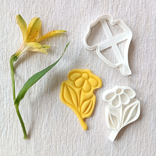 Women's day flower